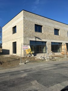 les travaux de l'institut de bien-être ty détente avance pour le mieux, vous pourrez prochainement venir vous y détendre pour des moments de pur relaxation, grâce aux soins, aux gommages, aux massages, aux rituels de soins et aux épilations qui vous y seront proposés.