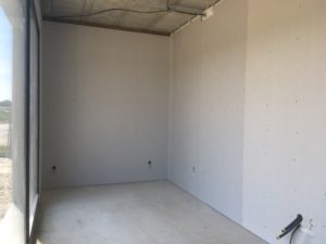 les travaux de l'institut de bien-être ty détente avance pour le mieux, vous pourrez prochainement venir vous y détendre pour des moments de pur relaxation, grâce aux soins, aux gommages, aux massages, aux rituels de soins et aux épilations qui vous y seront proposés.